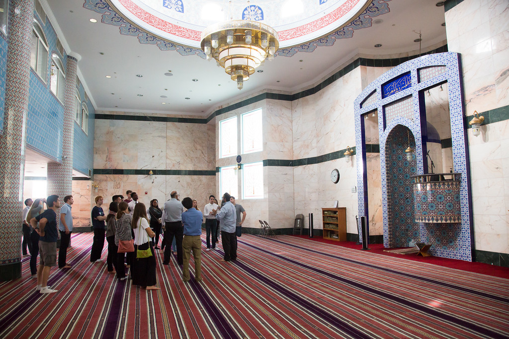 BCLA Students visit King Fahad Mosque